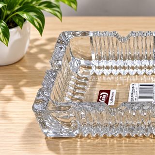 GẠT TÀN THUỐC THUỶ TINH VUÔNG 12cm (T48)