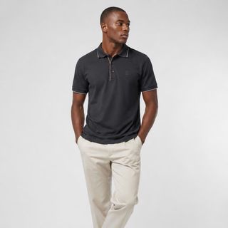 POLO Nam. Chất cotton gai dệt kim 4 chiều – mềm, thoáng, mặc vừa vặn.