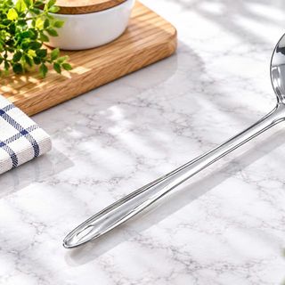 VÁ LỖ MÚC CANH INOX CÓ MÓC TREO SỐ 7 (T500)