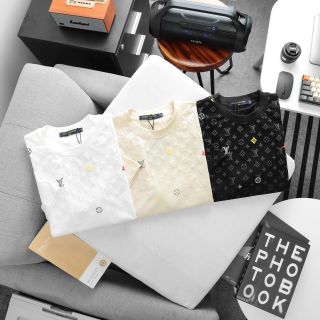Tshirt lv.  Chất thun cotton 4c cao cấp xịn.