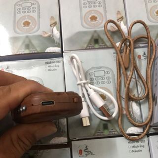 Máy Niệm Phật,Nghe Pháp Mini,Có Dây Đeo Cổ,Dùng Pin Sạc,Màn Hình Hiển Thị Tiện Lợi