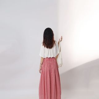 Impéris Fashion | Áo Trắng Nút Đỏ Dây Rút Freesize