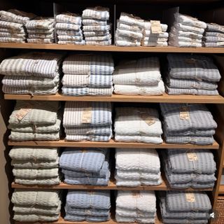 Hàng MUJI nhật