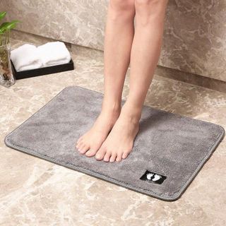 THẢM LAU CHÂN HÌNH ĐÔI BÀN CHÂN (T200)