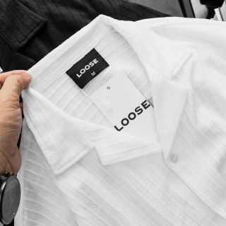 Loose Textured ShortSleeve Shirt . Chất cotton vải dệt vân dọc.