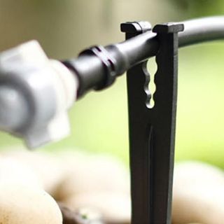 Giá đỡ ống nước cọc chữ Y 14cm