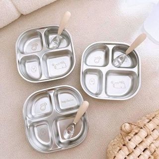 KHAY CƠM INOX 4 NGĂN KÈM MUỖNG (T100)