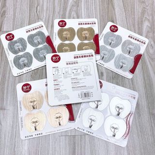 Móc dán tường hình quả táo ( Set 4 cái )