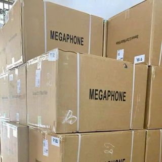 Loa Megaphone 918L 2 pin (Có bluetooth,thẻ nhớ,usb, kèm 2 viên pin)