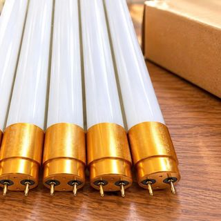 BÓNG ĐÈN LED TUÝP DÀI 1m2 30w ĐUÔI VÀNG NHỰA