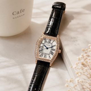 Đồng hồ nữ mặt chữ nhật bo cong đính đá, dây da 4 màu Gossie Dây Da