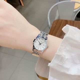 Đồng hồ nữ mặt tròn, dây kim loại 2 màu trắng - demi HALEI 562