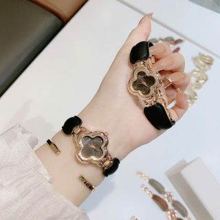 Đồng hồ nữ mặt cỏ bốn lá, dây da 4 màu nữ tính Gossie Cỏ Da
