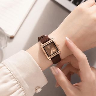 Đồng hồ nữ mặt chữ nhật có lịch, dây da nâu thanh lịch GB Nâu