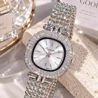 Đồng hồ nữ mặt vuông bo tròn đính đá, dây kim loại bạc sang trọng Yunkou Mâm Xôi