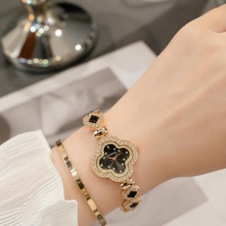 Đồng hồ nữ mặt cỏ bốn lá đính đá, dây lắc 2 màu đen - xanh Gossie Cỏ Bốn Lá
