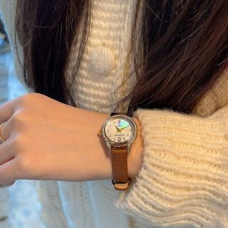 Đồng hồ nữ mặt tròn đính đá, dây da 5 màu thanh lịch Doukou
