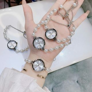 Đồng hồ nữ mặt tròn, dây ngọc trai rút tùy chỉnh Gossie Ngọc Rút