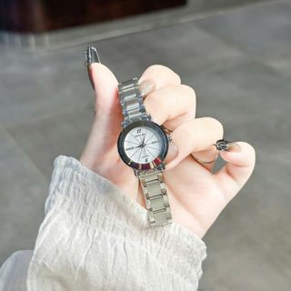 Đồng hồ nữ mặt tròn phối pha lê, dây kim loại sang trọng Halei Pha Lê