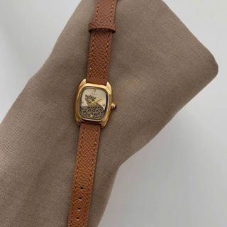 Đồng hồ nữ mặt chữ nhật họa tiết báo gấm, dây da nâu cá tính Gossie Báo Gấm
