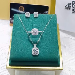 Bộ trang sức Bốn Mùa đính đá – dây chuyền, nhẫn và bông tai