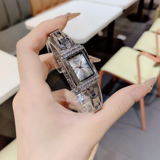 Đồng hồ nữ mặt chữ nhật đính đá, dây lắc khóa 2 màu xanh - bạc Gossie Lắc Khóa