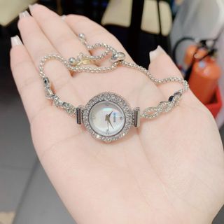 Đồng hồ nữ mặt tròn đính đá, dây lắc rút sang trọng Gossie Lắc Rút Đá Lụa