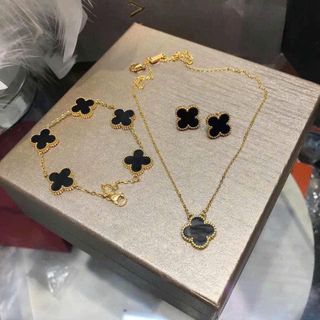 Set trang sức nữ cỏ bốn lá màu đen, viền vàng sang trọng Clover Noir