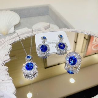 Set trang sức nữ đá xanh sapphire viền đá hào quang sang trọng Set Hào Quang Xanh