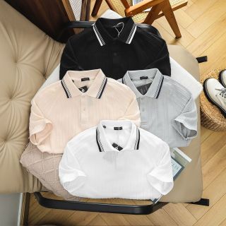 Polo Vaumont.  Chất liệu vải len gân dày dặn, co giãn nhẹ.