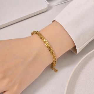 Vòng tay nữ xích lụa tone vàng sang trọng Vòng Tay Xích Lụa Hoàng Gia