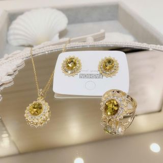 Set trang sức nữ đá vàng ánh kim sang trọng phong cách quý phái Set Mặt Trời
