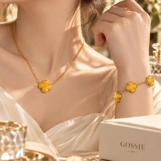 Set trang sức nữ cỏ bốn lá vàng huỳnh quang tone vàng sang trọng Set Cỏ Bốn Lá Vàng Huỳnh Quang
