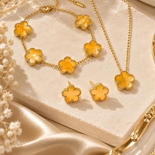 Set trang sức nữ cỏ bốn lá vàng huỳnh quang tone vàng sang trọng Set Cỏ Bốn Lá Vàng Huỳnh Quang