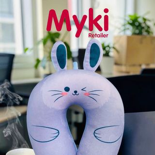 Gối Kê Cổ Du Lịch Hạt Xốp Myki In Nhân Vật Hoạt Hình