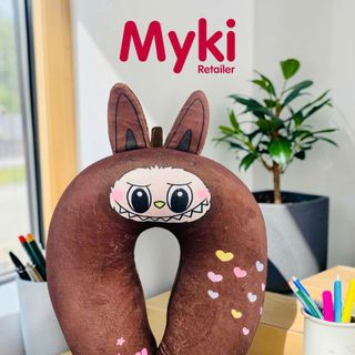 Gối Kê Cổ Du Lịch Hạt Xốp Myki In Nhân Vật Hoạt Hình