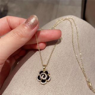 Set trang sức nữ hoa trà đen ngọc trai sang trọng Set Hoa Trà Đen