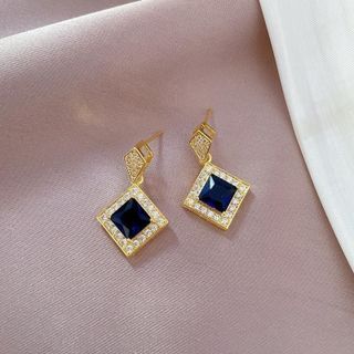 Set trang sức nữ đá xanh sapphire vuông viền đá sang trọng Set Sapphire Hoàng Gia