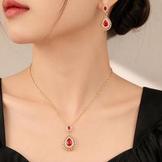 Set trang sức nữ đá ruby đỏ giọt lệ viền đá tone vàng sang trọng Set Ruby Nữ Hoàng