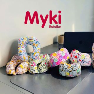 Gối Kê Cổ Du Lịch Cao Su Non Công Thái Học Thương Hiệu Myki, In Họa Tiết Phong Cách Cho Người Năng Động