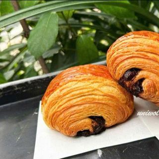 NGUỒN SỈ F&B BÁNH CROISSANT & PAIN AU CHOCOLATE CẤP ĐÔNG UNIWORLD – GIẢI PHÁP TỐI ƯU CHO QUÁN CAFE & TIỆM BÁNH