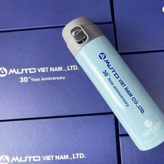 Set quà tặng bao gồm bình giữ nhiệt và ô dù (in theo yêu cầu)