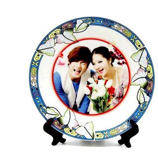 Đĩa Sứ 2D Có Viền In Hình Theo Yêu Cầu: Vẻ Đẹp Cổ Điển, Sang Trọng