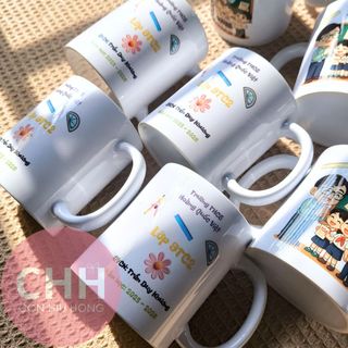 Ly sứ in hình kỉ niệm tốt nghiệp
