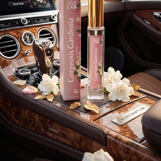 Nước hoa nữ Gorgeous Gardenia 10ml, Phiên bản hương thơm Flora tinh tế, dịu dàng