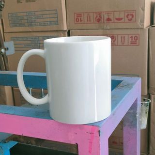 Ly sứ trụ in logo