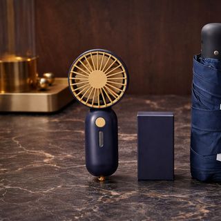 Bộ Gitfset dù gập chống nắng mưa và Quạt mini cầm tay