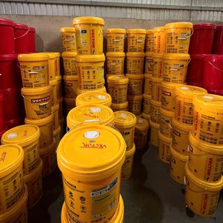 Mua bán nhớt thủy lực, nhớt 10 giá rẻ tại Quận 2- Tổng kho dầu nhớt công nghiệp ở HCM