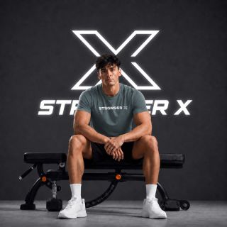 Áo Thun Thể Thao Stronger Nam.