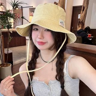 Nón thời trang đi nắng với gam màu pastel